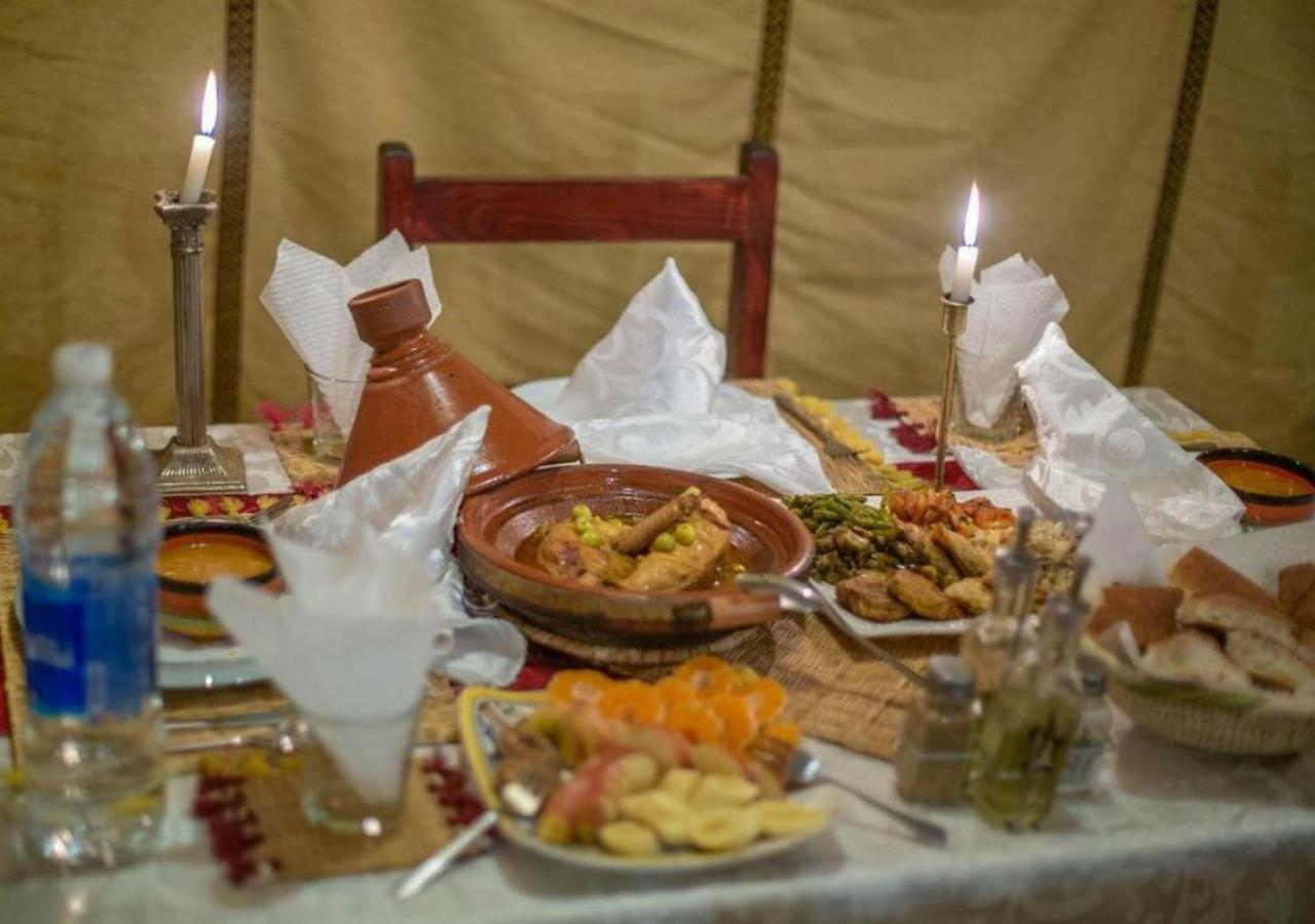 Holiday Luxury Camp Merzouga Ngoại thất bức ảnh